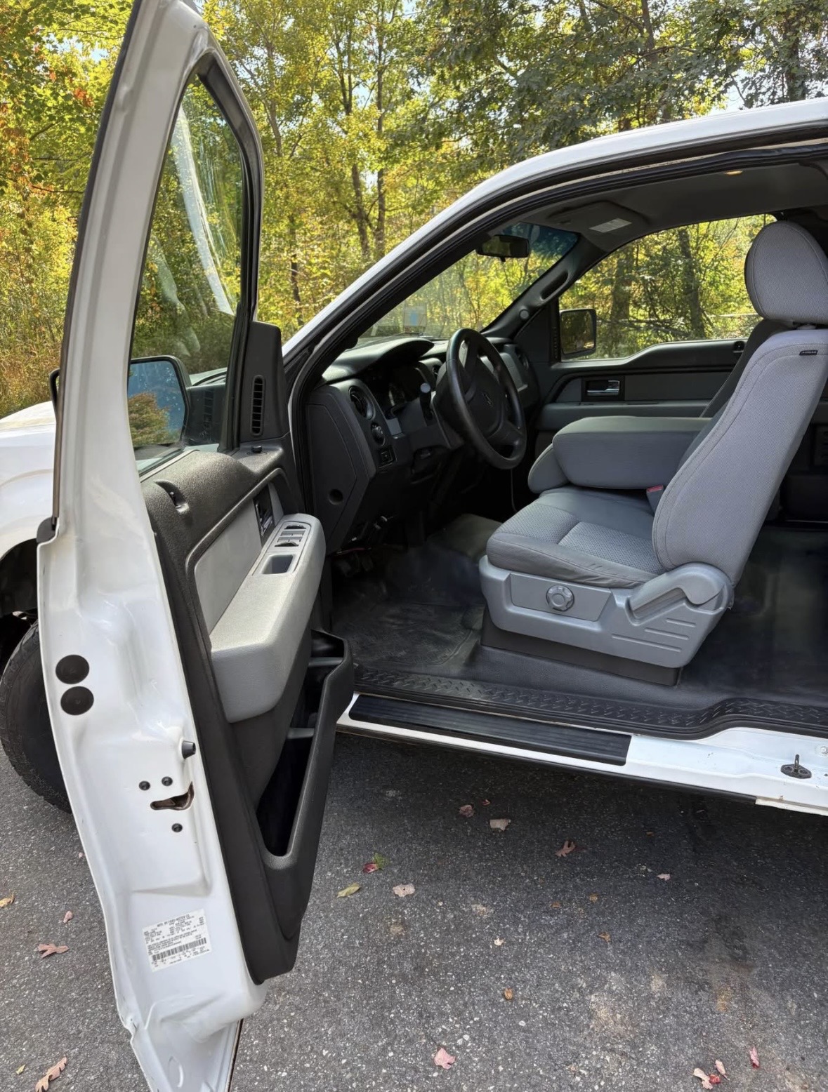 Used 2014 Ford F150 XL w/ Power Equipment Group AWD/4WD image 9