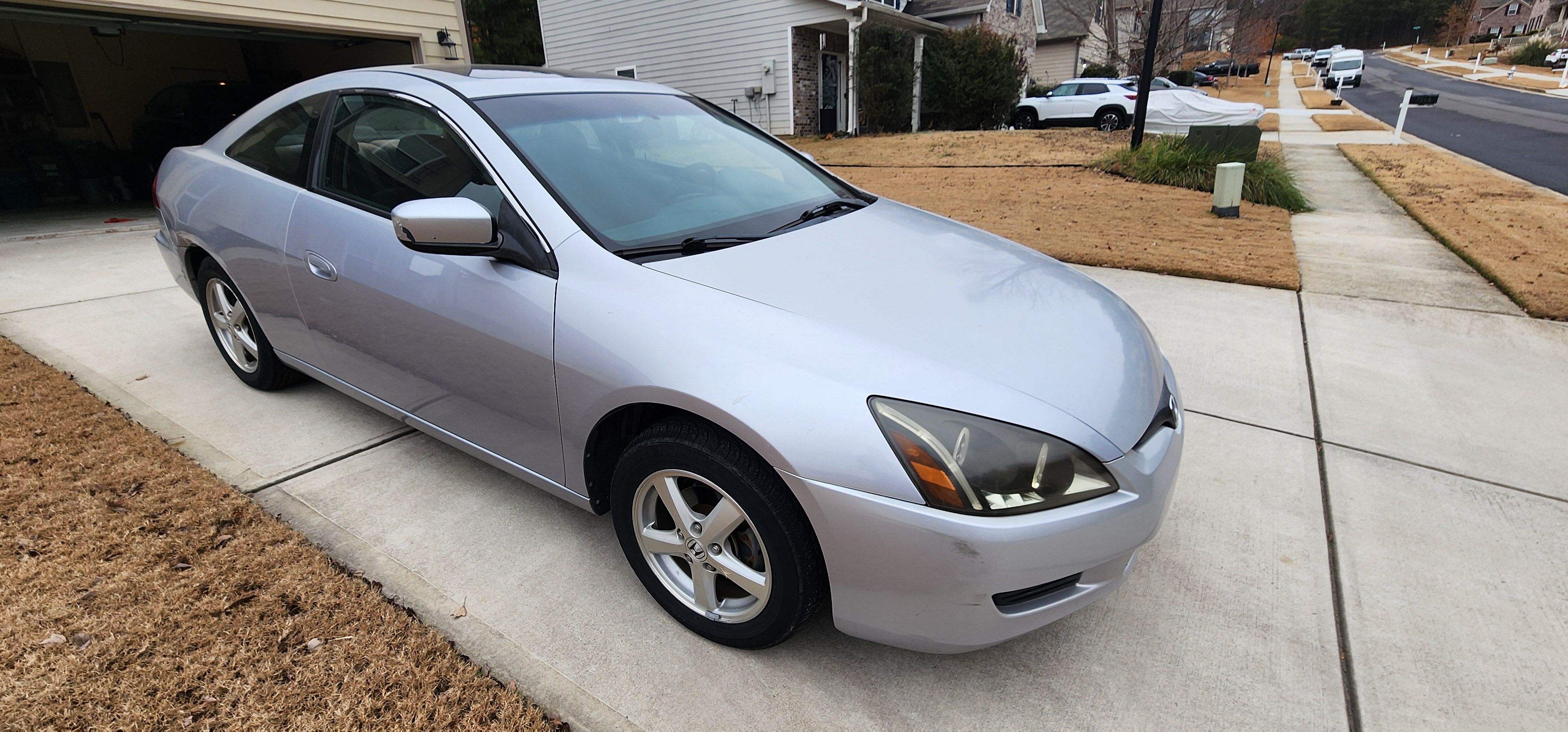 Used 2004 Honda Accord EX image 8