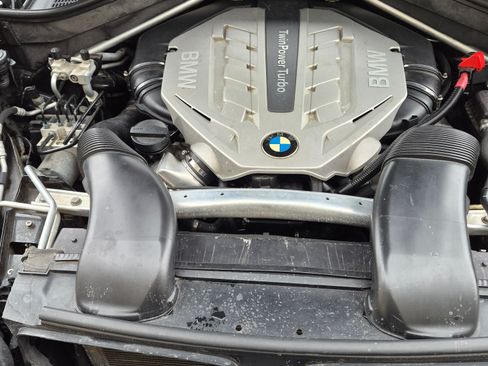 Used 2011 BMW X5 xDrive50i image 12