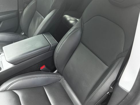 Used 2024 Tesla Model 3 Long Range RWD image 15