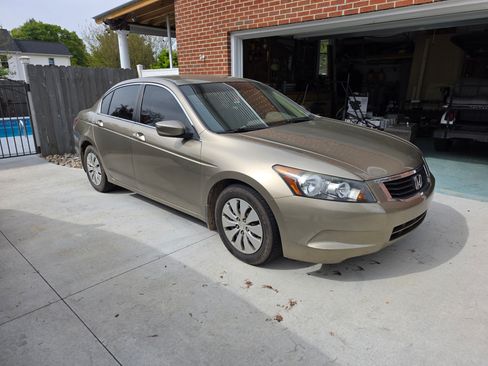 Used 2008 Honda Accord LX image 2