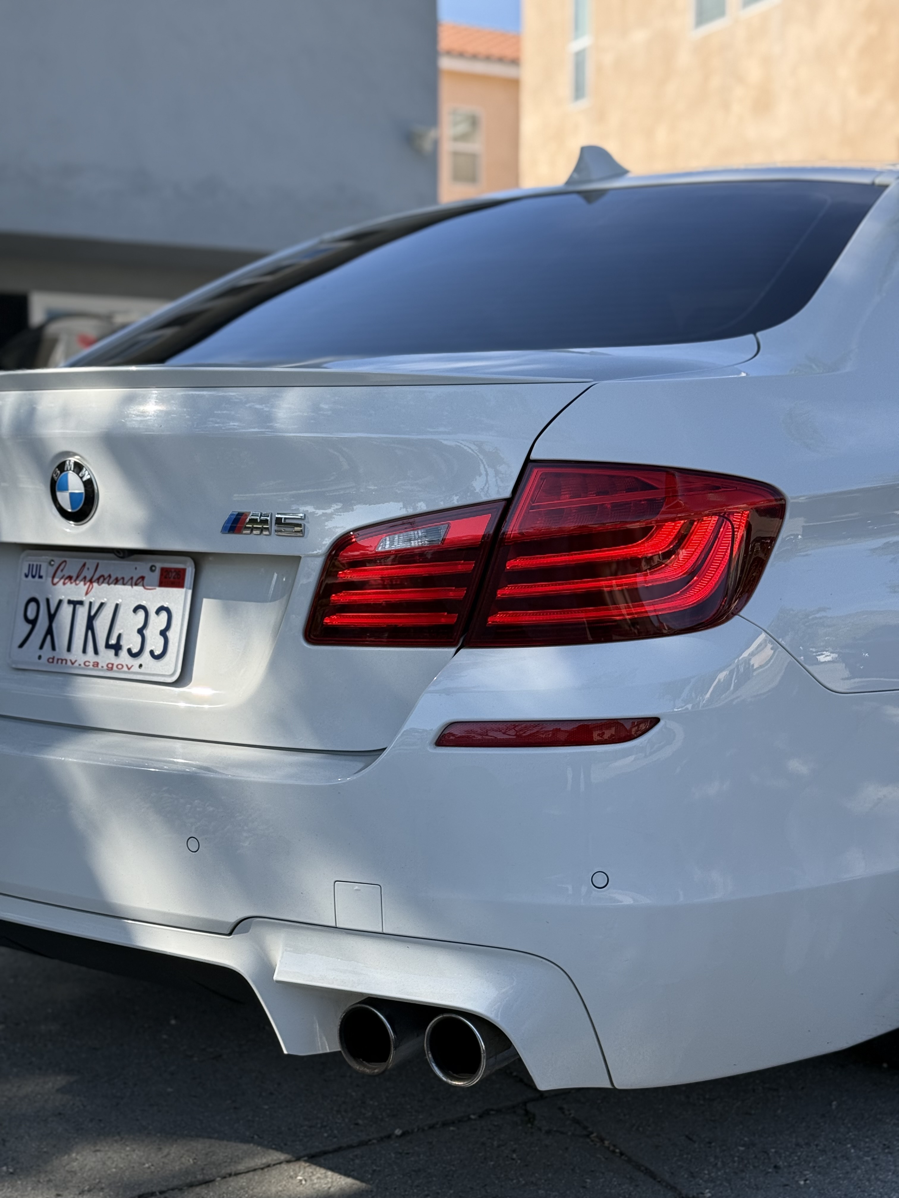 Used 2014 BMW M5 RWD image 9