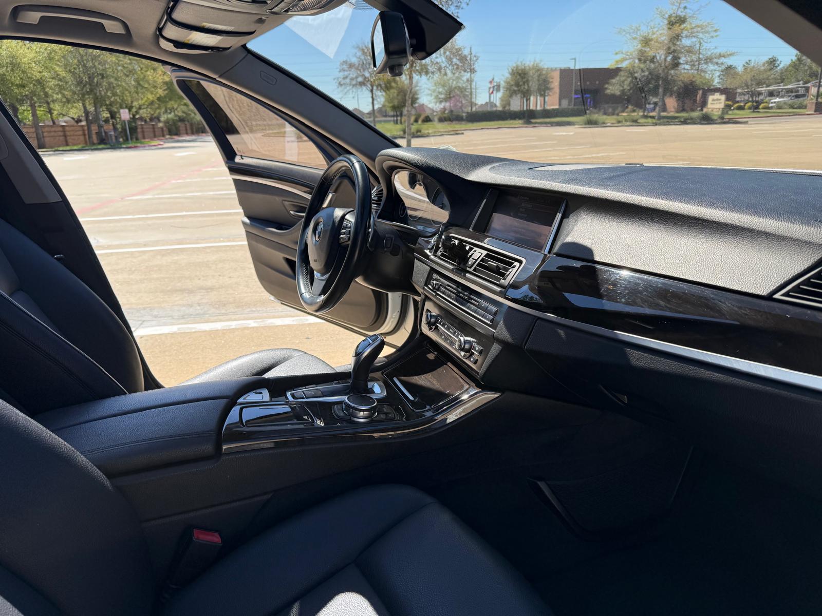 Used 2016 BMW 528i xDrive Sedan AWD/4WD image 21