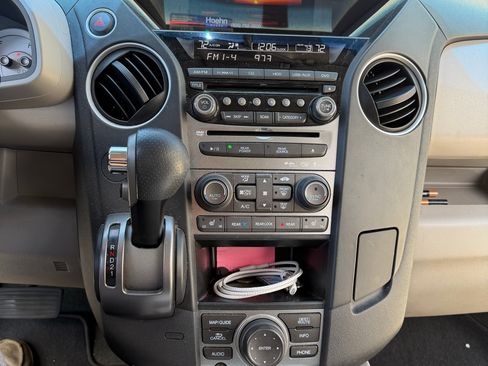 Used 2015 Honda Pilot Touring image 8