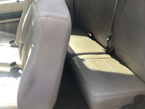 Used 2008 Ford F250 Lariat image 8