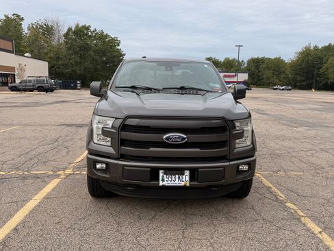 Used 2016 Ford F150 Lariat w/ Equipment Group 502A Luxury AWD/4WD image 2