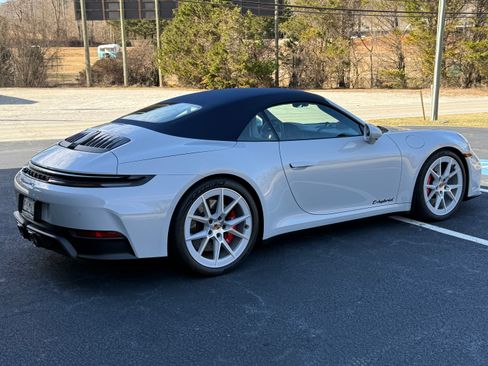 Used 2026 Porsche 911 GTS image 15