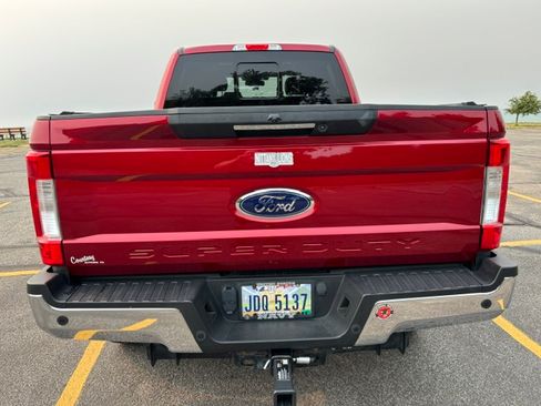 Used 2019 Ford F350 Lariat w/ Lariat Ultimate Package AWD/4WD image 6