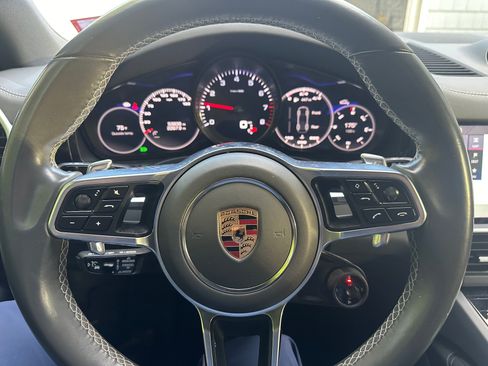 Used 2019 Porsche Cayenne S AWD/4WD image 18
