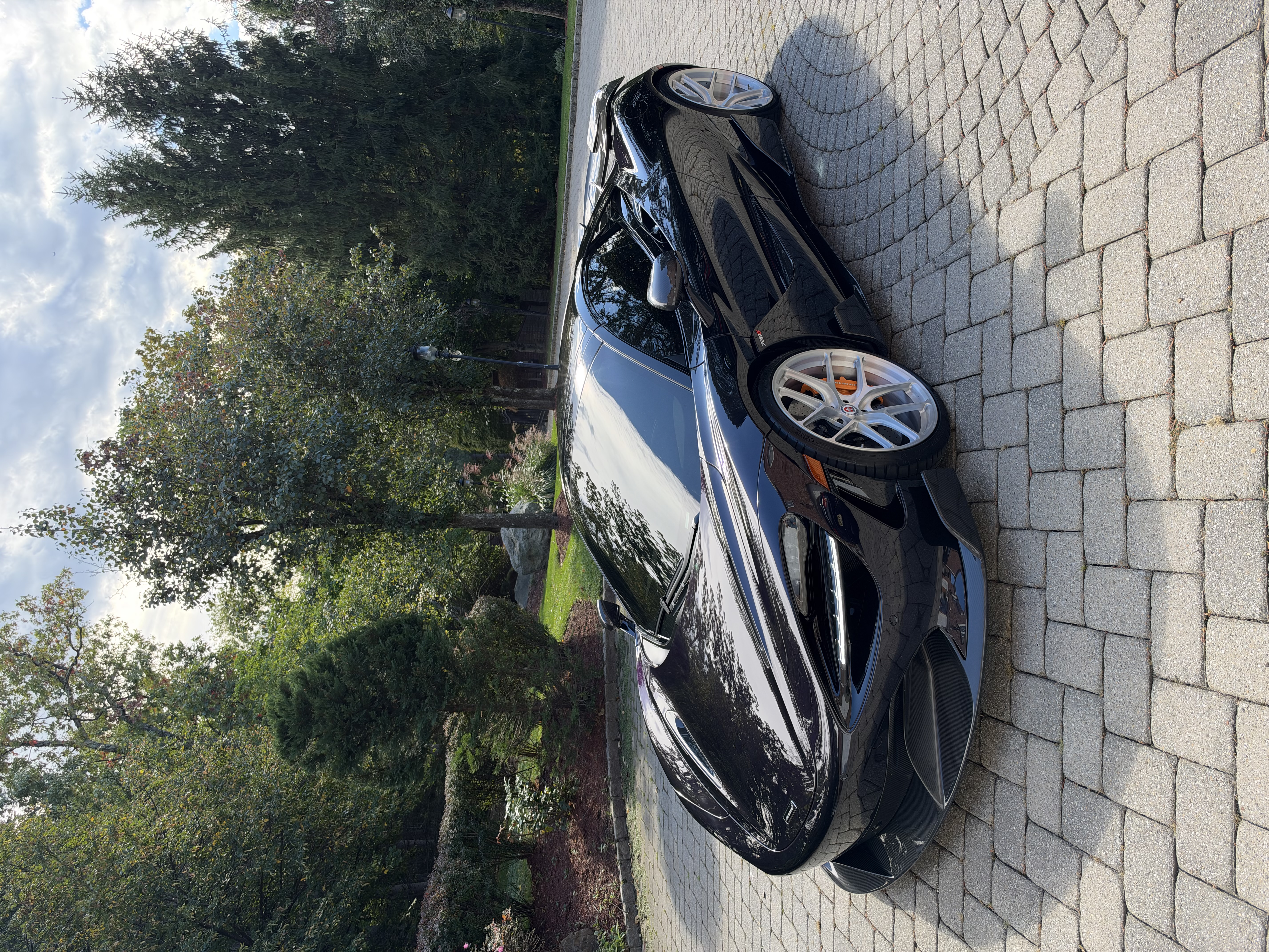 Used 2020 McLaren 720S Spider RWD image 5