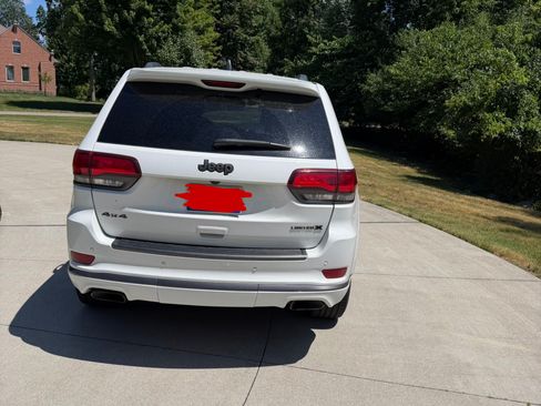 Used 2020 Jeep Grand Cherokee Limited X AWD/4WD image 2