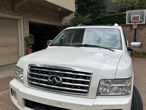 Used 2010 INFINITI QX56 56 Sport Utility 4D image 5