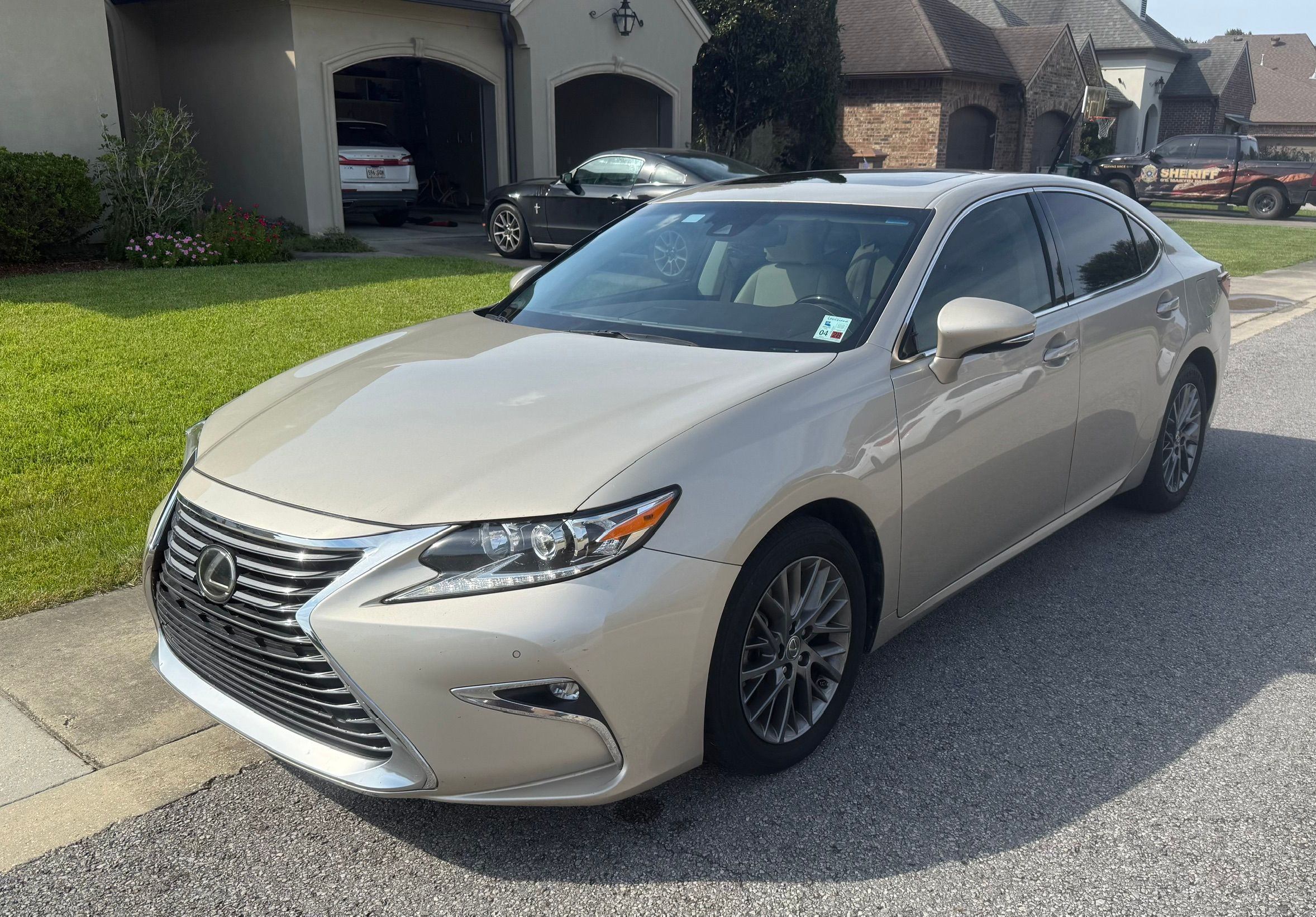 Used 2018 Lexus ES 350 w/ Navigation System Package FWD image 6