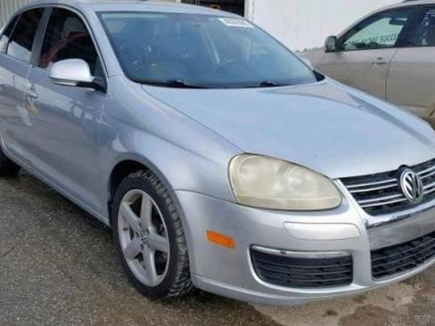 Used 2009 Volkswagen Jetta S image 1