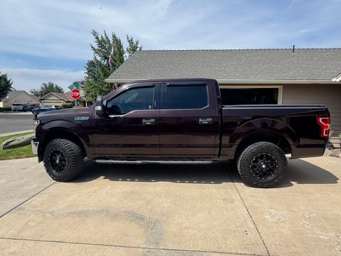 Used 2018 Ford F150 XLT AWD/4WD image 1
