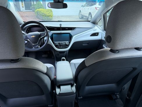 Used 2019 Chevrolet Bolt LT FWD image 5