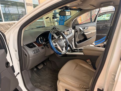 Used 2012 Ford Edge Limited FWD image 6