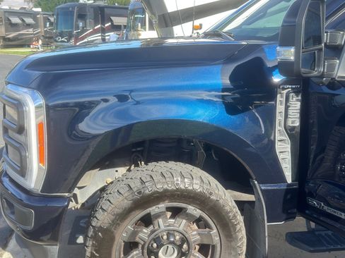 Used 2023 Ford F350 Lariat w/ Lariat Ultimate Package image 6