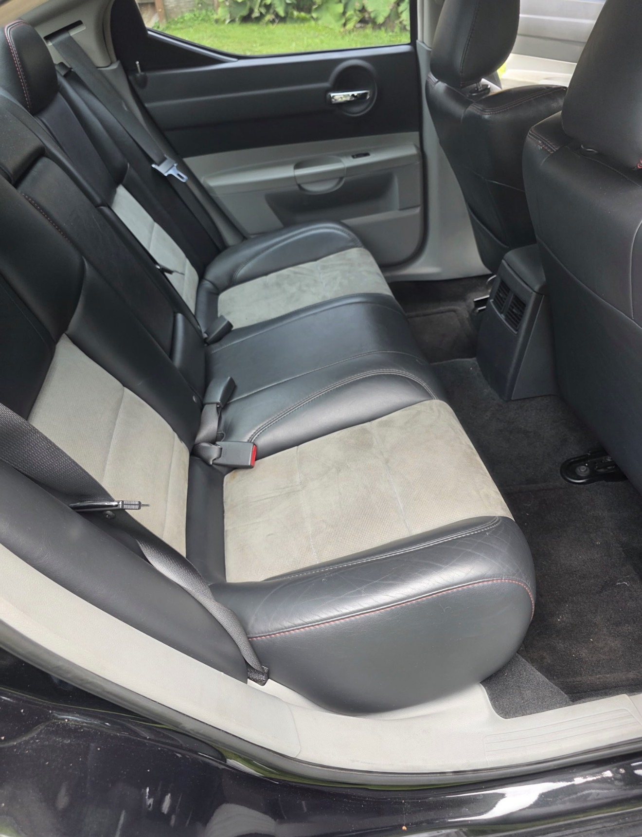 Used 2006 Dodge Charger SRT8 w/ SRT Option Group III RWD image 10