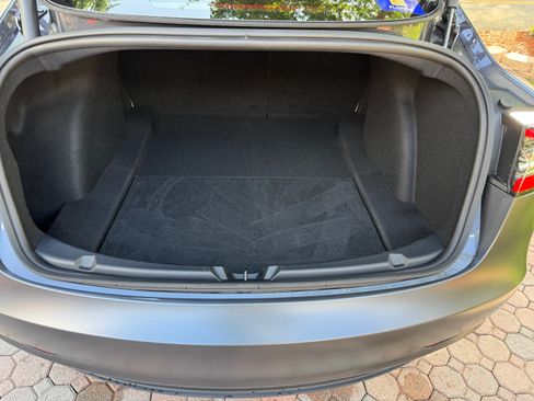 Used 2023 Tesla Model 3 Performance image 12