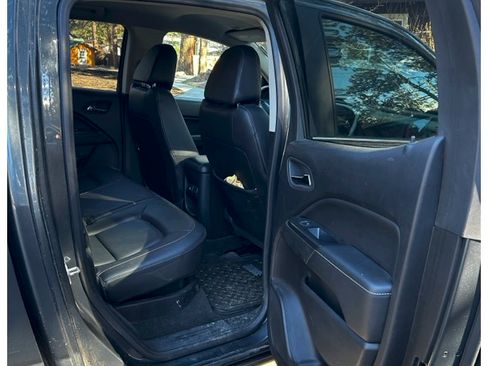 Used 2015 GMC Canyon SLT image 6