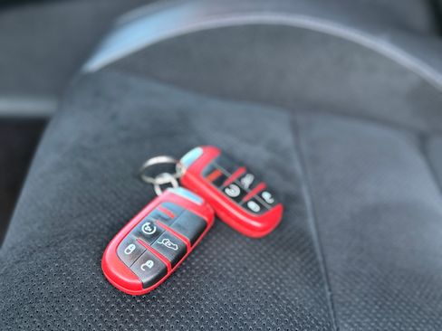 Used 2018 Jeep Grand Cherokee Trackhawk w/ Trailer Tow Group IV image 18