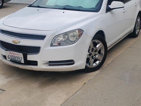 Used 2010 Chevrolet Malibu LT image 4