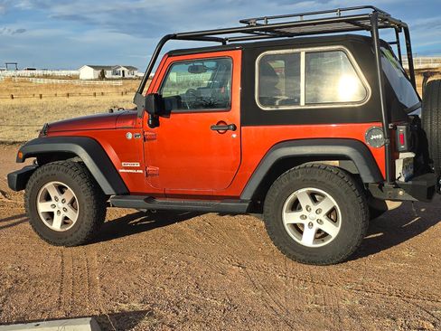 Used 2014 Jeep Wrangler Sport w/ Quick Order Package 24S AWD/4WD image 14