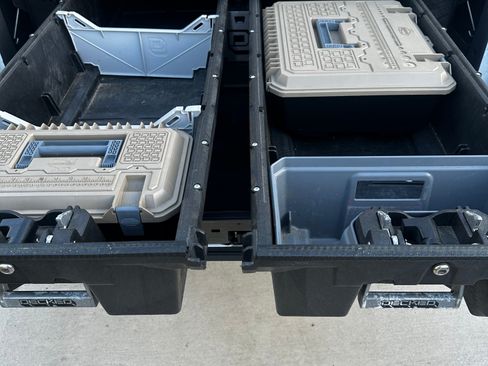 Used 2016 Ford F150 XLT w/ Equipment Group 302A Luxury image 8