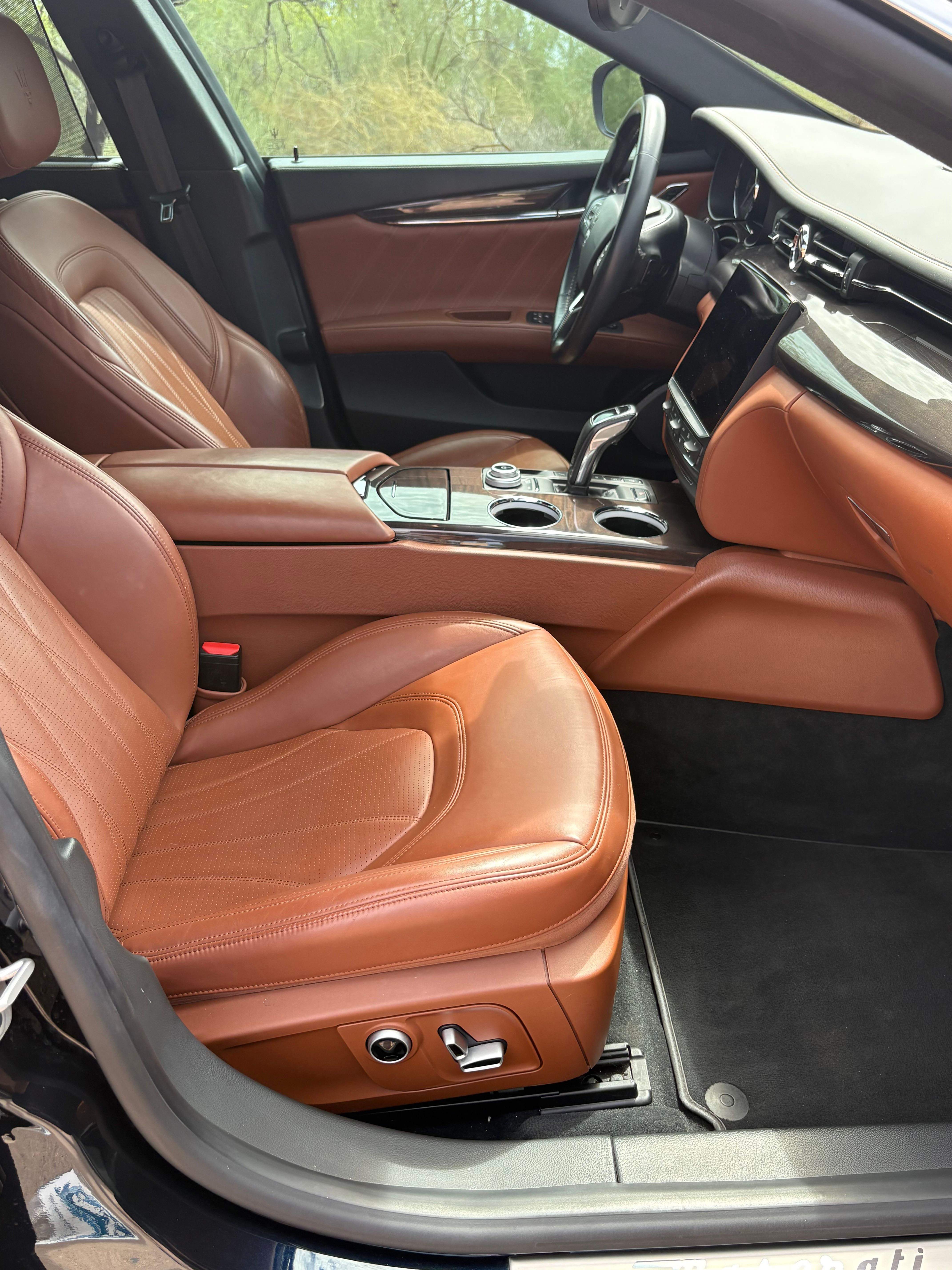 Used 2021 Maserati Quattroporte S GranLusso RWD image 21