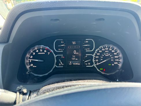 Used 2018 Toyota Tundra Limited image 8