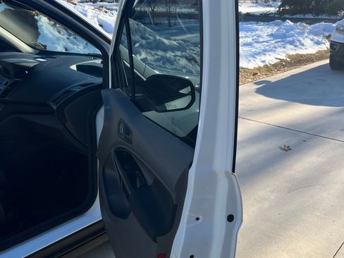 Used 2023 Ford Transit Connect XL image 12