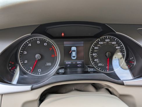 Used 2011 Audi A4 2.0T Premium Plus w/ Premium Plus Pkg image 20