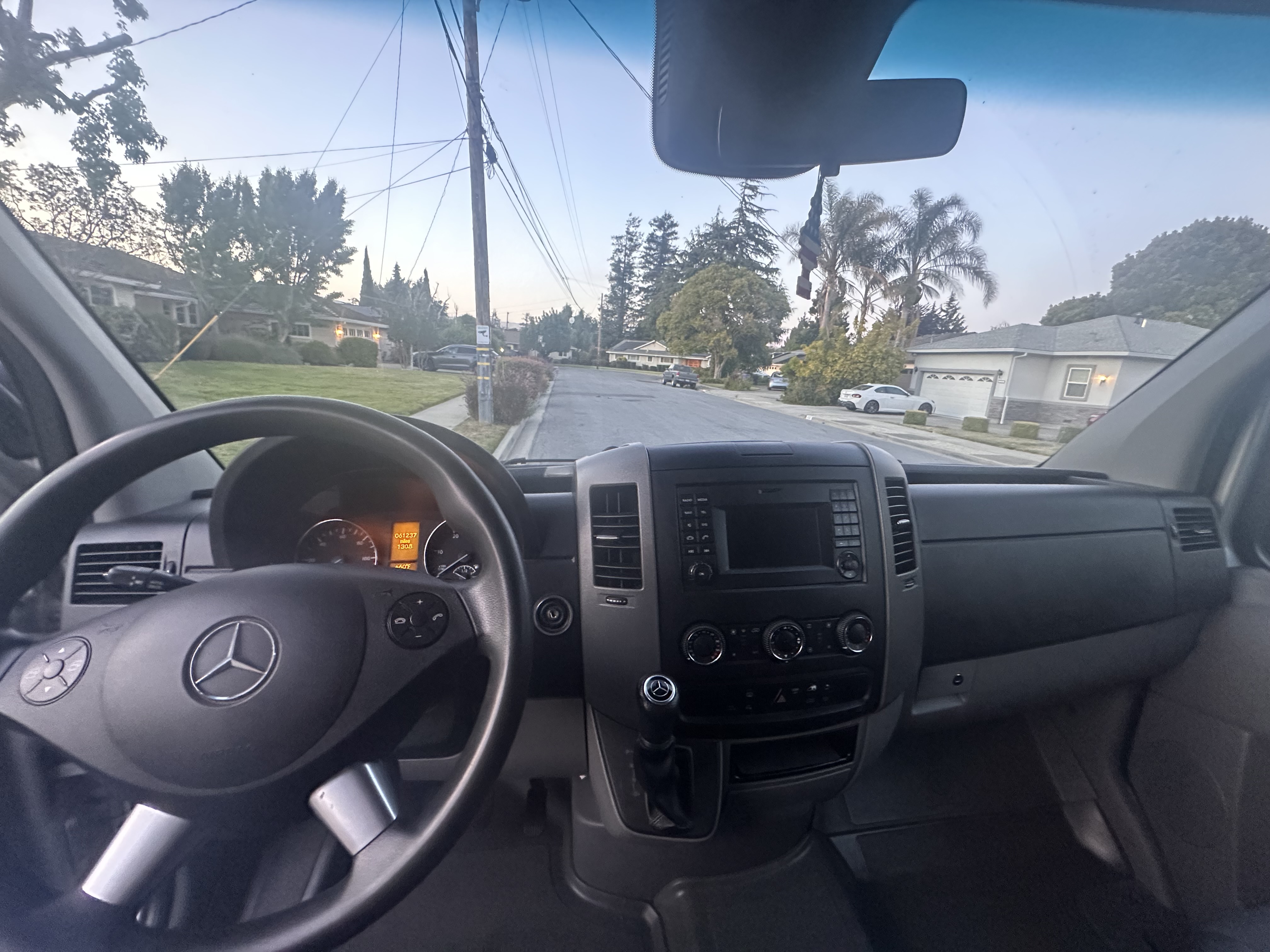 Used 2016 Mercedes-Benz Sprinter 2500 image 4