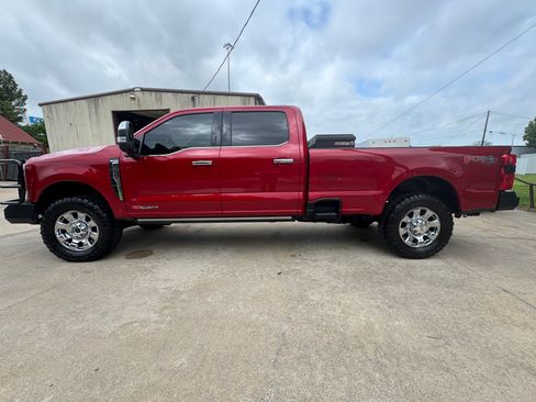 Used 2024 Ford F350 King Ranch w/ Chrome Package image 10