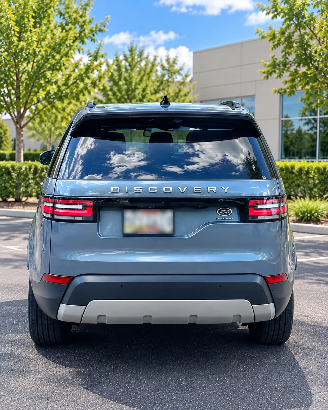 Used 2019 Land Rover Discovery HSE AWD/4WD image 5