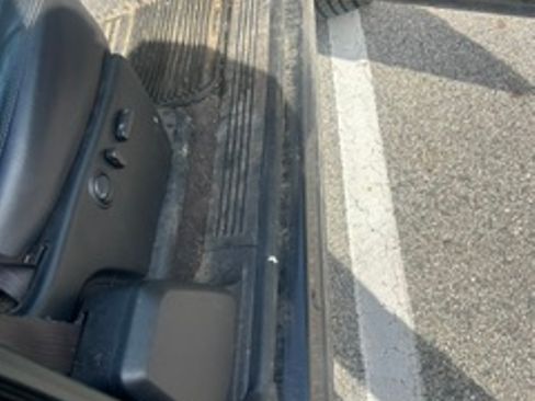 Used 2009 Chevrolet Silverado 1500 LTZ w/ Safety Package AWD/4WD image 4