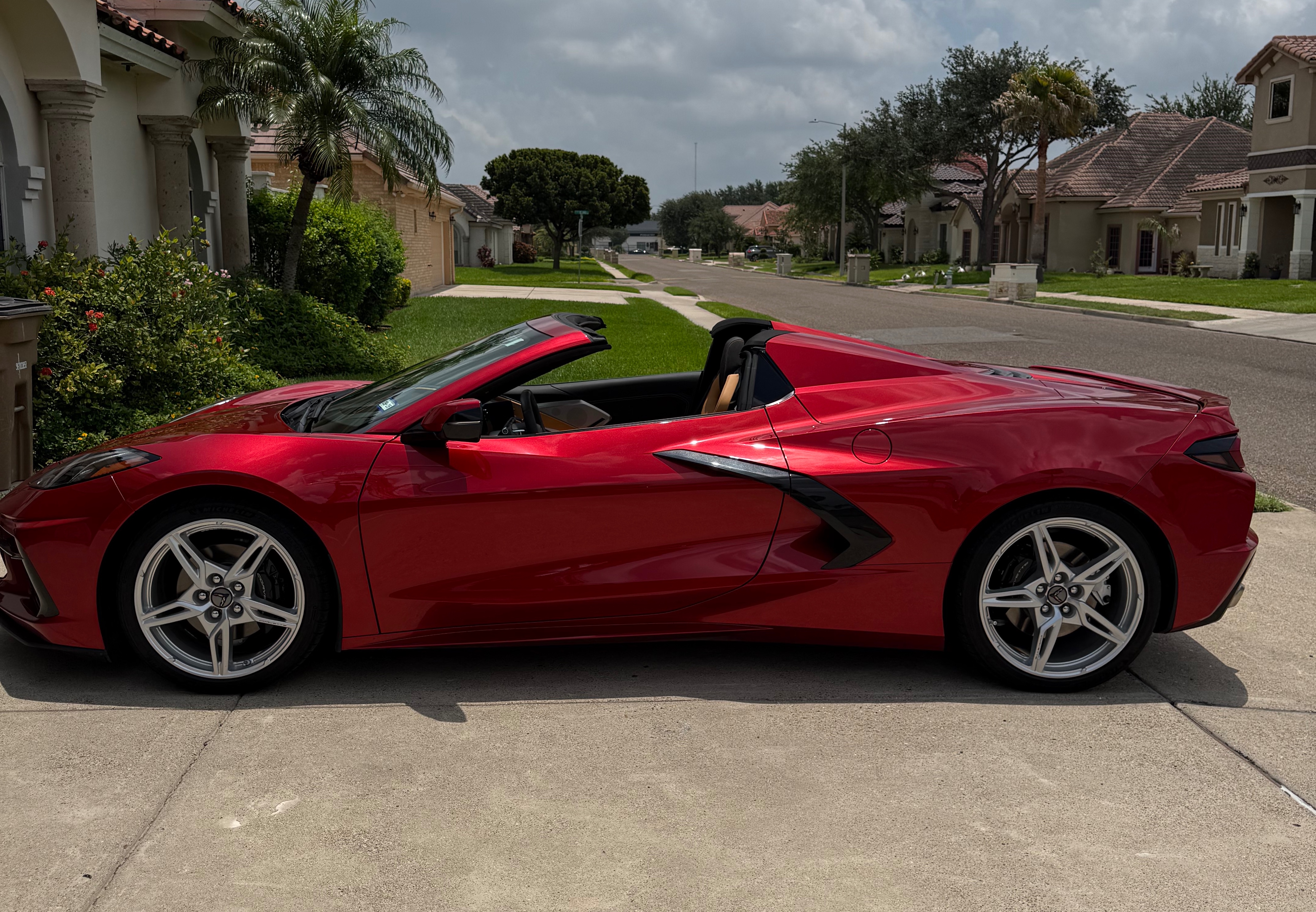 Used 2023 Chevrolet Corvette Stingray Preferred Conv w/ 2LT RWD image 1