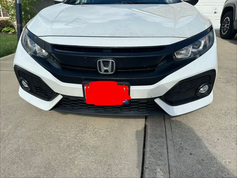 Used 2019 Honda Civic EX image 4