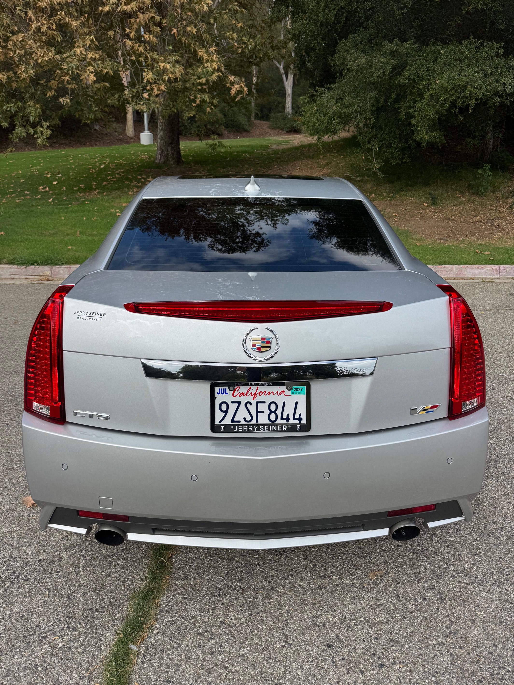Used 2014 Cadillac CTS V RWD image 9