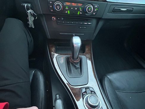 Used 2011 BMW 328i xDrive 328i xDrive Sedan 4D image 21