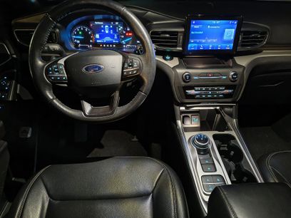 Used 2020 Ford Explorer XLT w/ Equipment Group 202A
