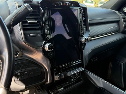 Used 2020 RAM 3500 Limited image 10