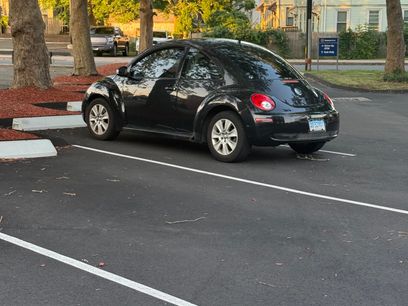 Used 2009 Volkswagen Beetle Coupe