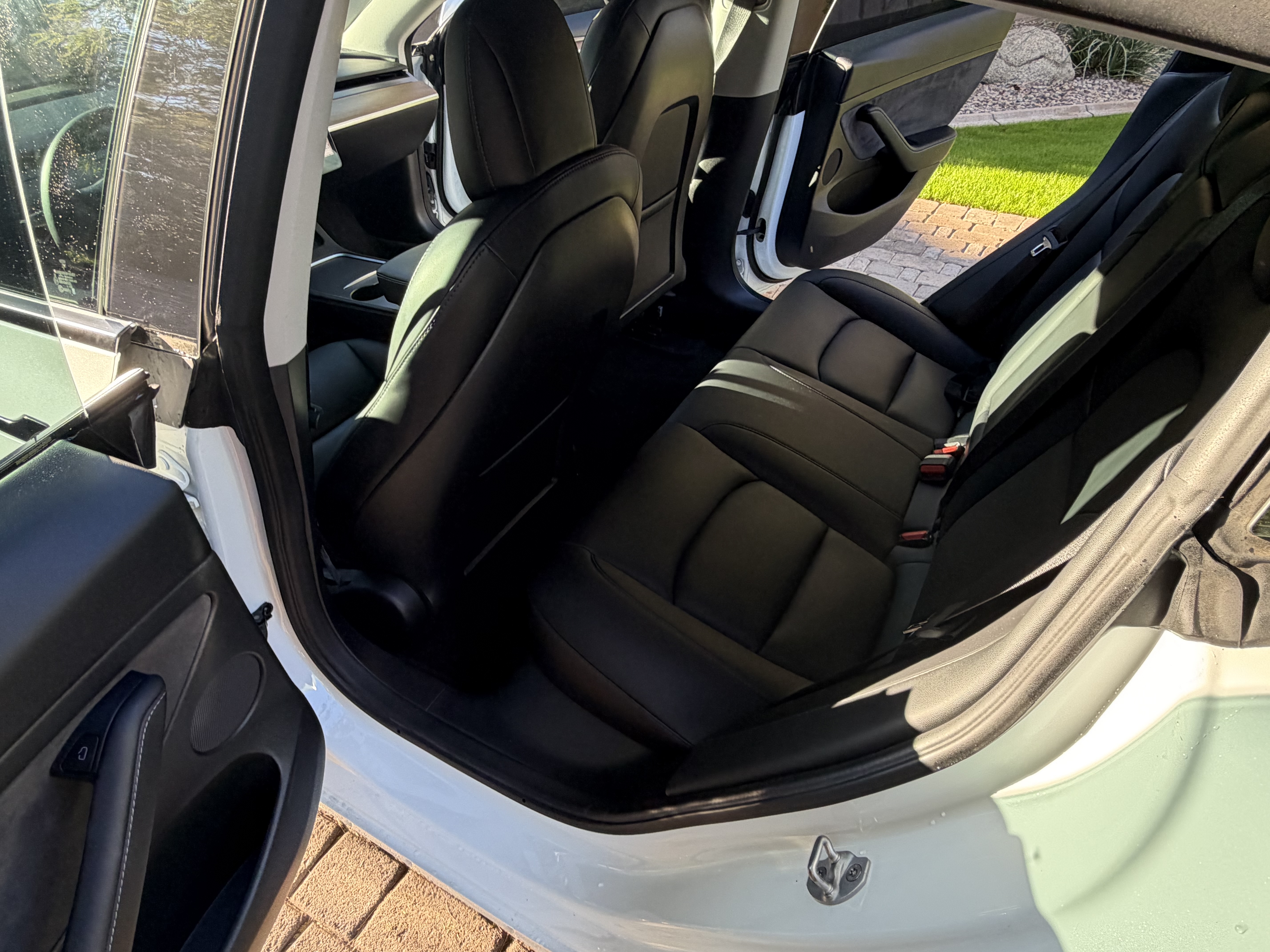 Used 2022 Tesla Model 3 Performance AWD/4WD image 9