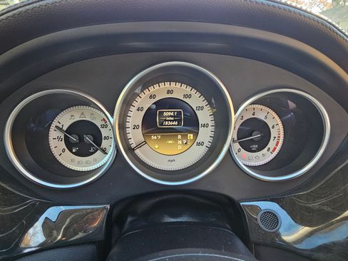 Used 2012 Mercedes-Benz CLS 550 image 20