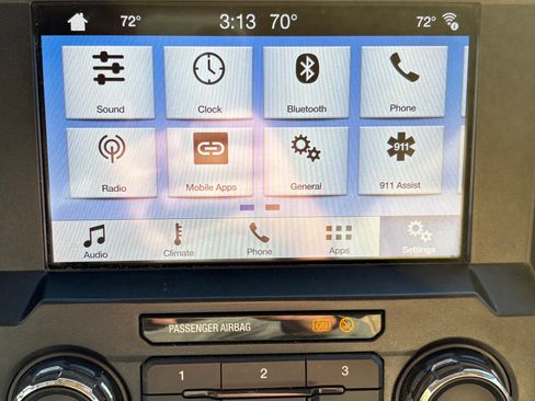 Used 2019 Ford F350 Lariat w/ Chrome Package image 16