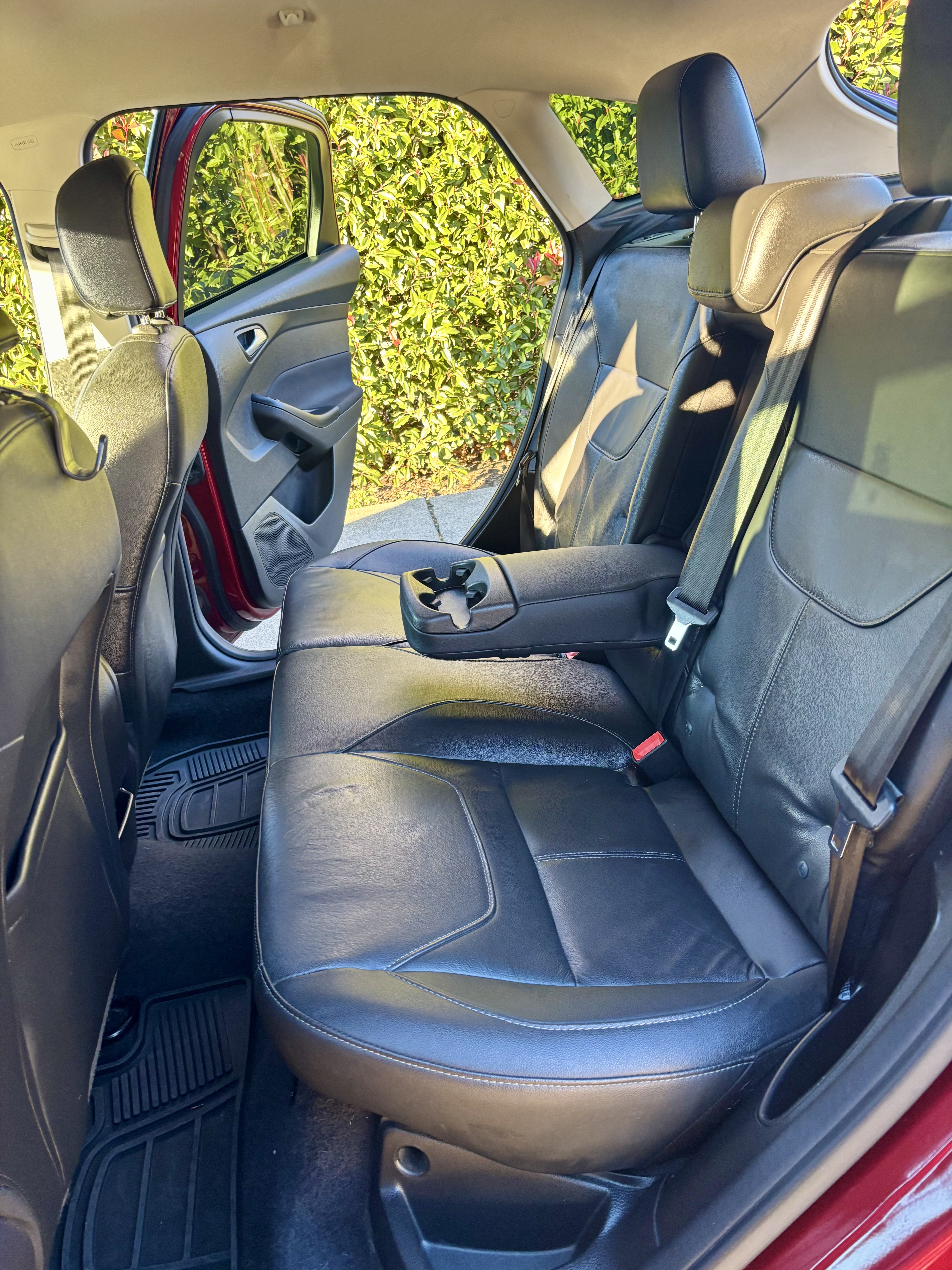 Used 2016 Ford Focus SE FWD image 16