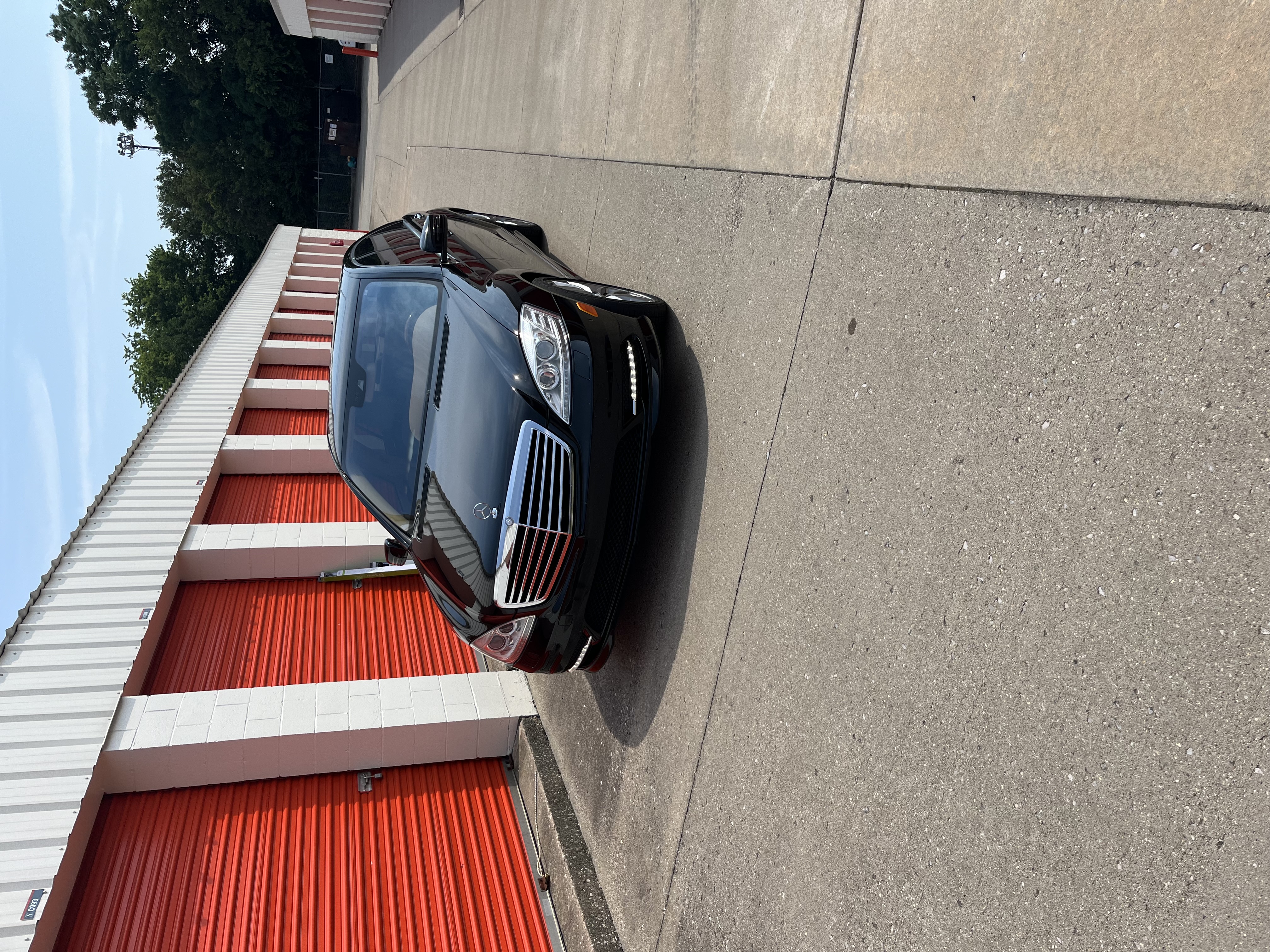 Used 2010 Mercedes-Benz S 550 image 1