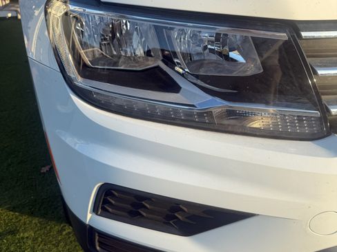 Used 2018 Volkswagen Tiguan S FWD image 5